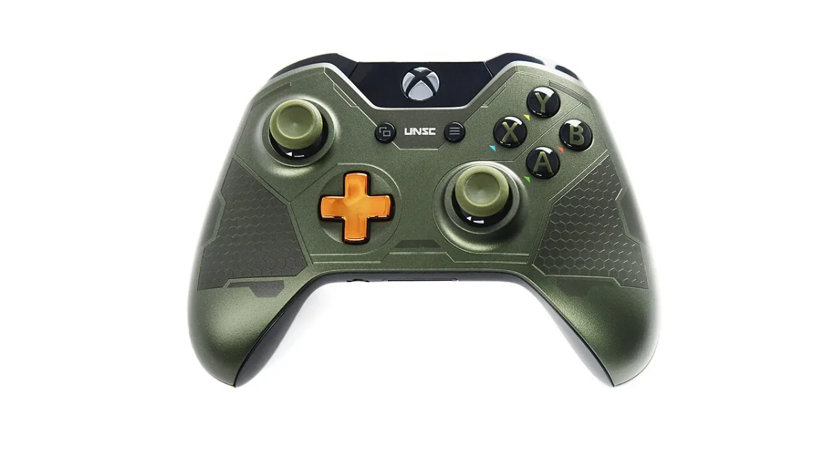 Xbox One Controller - Halo 5: Guardians Limited Edition