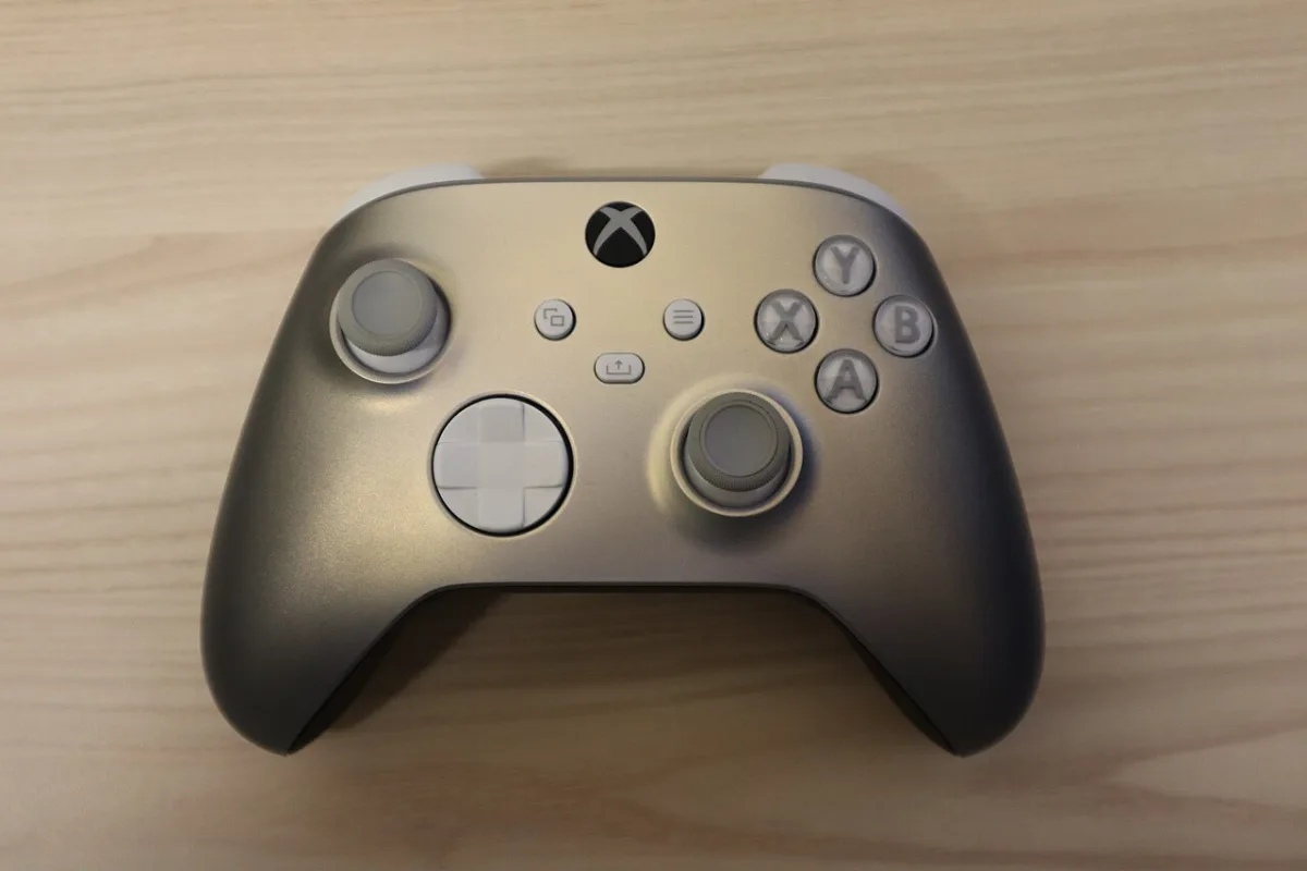 Xbox Wireless Controller - Lunar Shift Special Edition