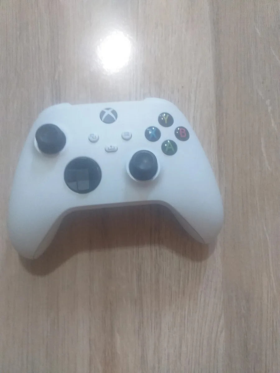 Xbox Wireless Controller - Robot White